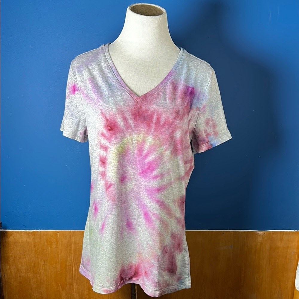Tie-Dye V-Neck Women's Top